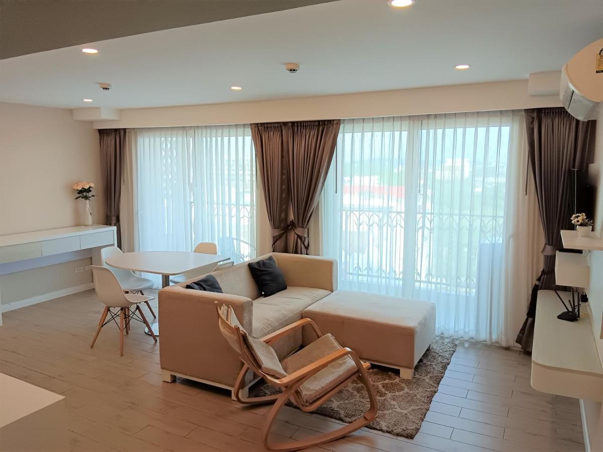 Seven Seas Condo Resort Beautiful Location Praia de Jomtien Exterior foto