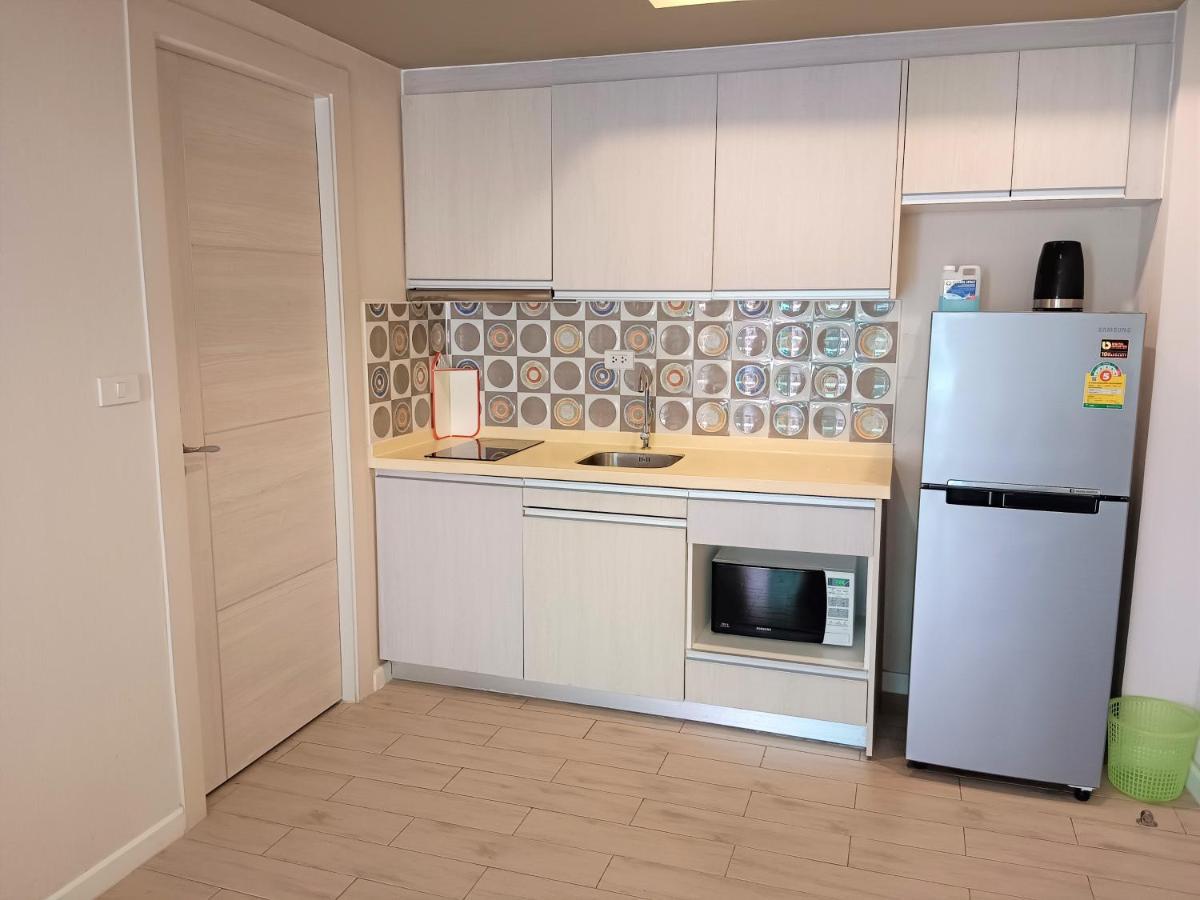 Seven Seas Condo Resort Beautiful Location Praia de Jomtien Exterior foto